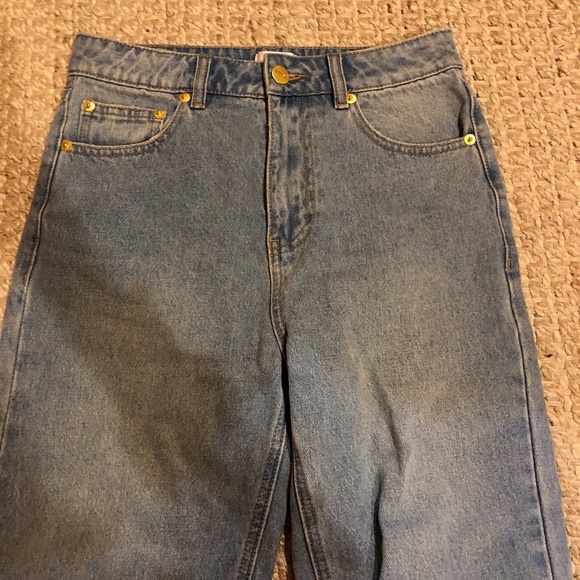 Straight leg jeans - Picture 2 of 3